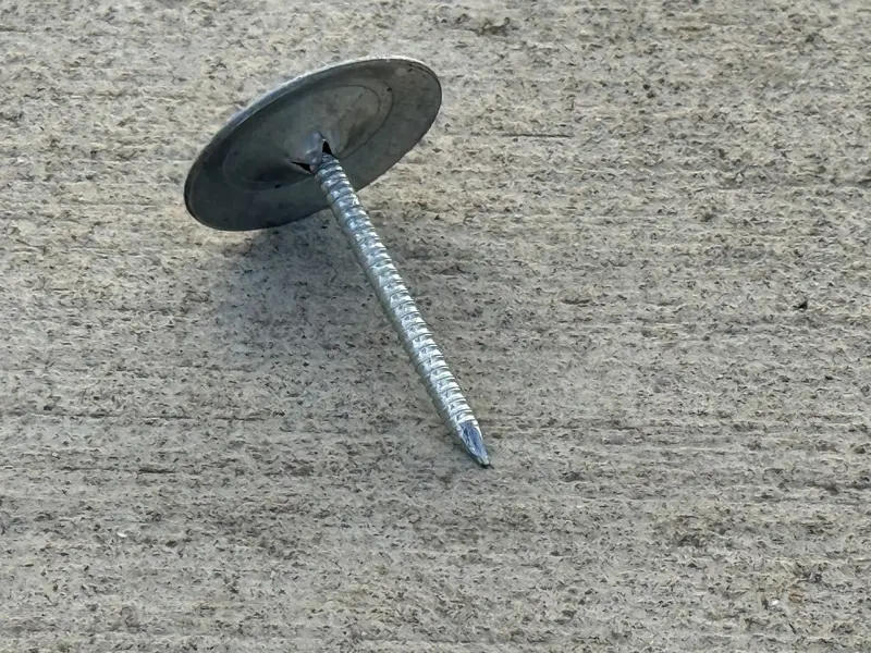 1-1/2" Metal Cap Fluted Masonry Nails - Galvanized (Appx. 65 Nails / Lb) 8