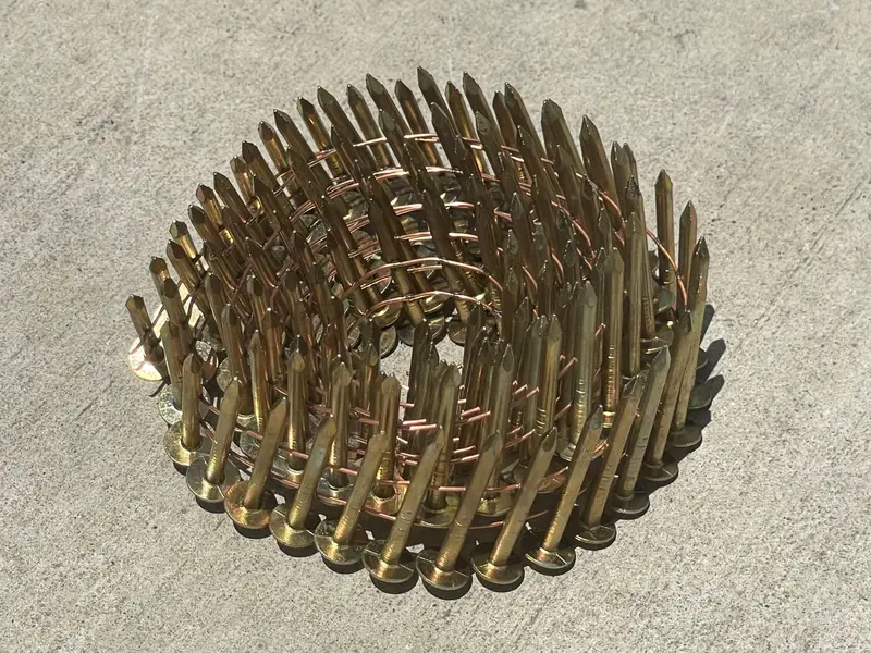 1-1/4" Coil Roofing Nails For Shingles - 15 Degree - Galvanized (120 Nails/Coil) 10