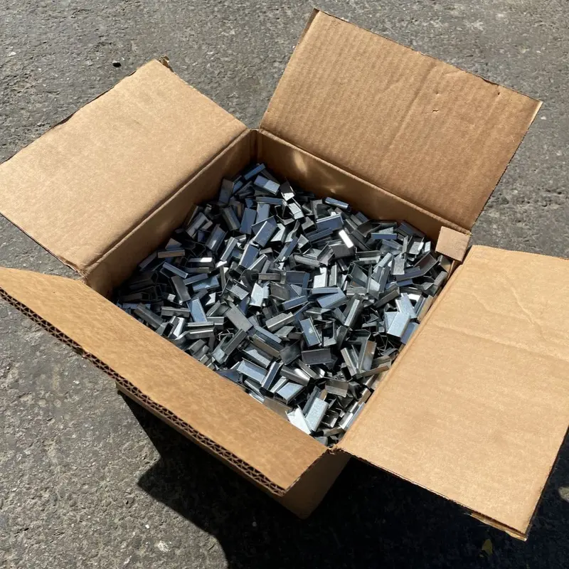 1/2" X 1¼" Open Steel Strapping Seals - Metal Banding Clips 1