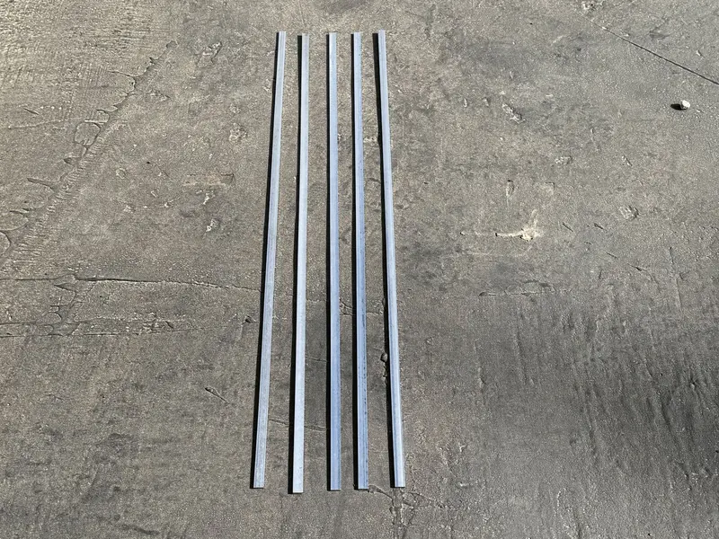 1/8" X 1/2" X 36" Hot Rolled Steel Flat Bar 11