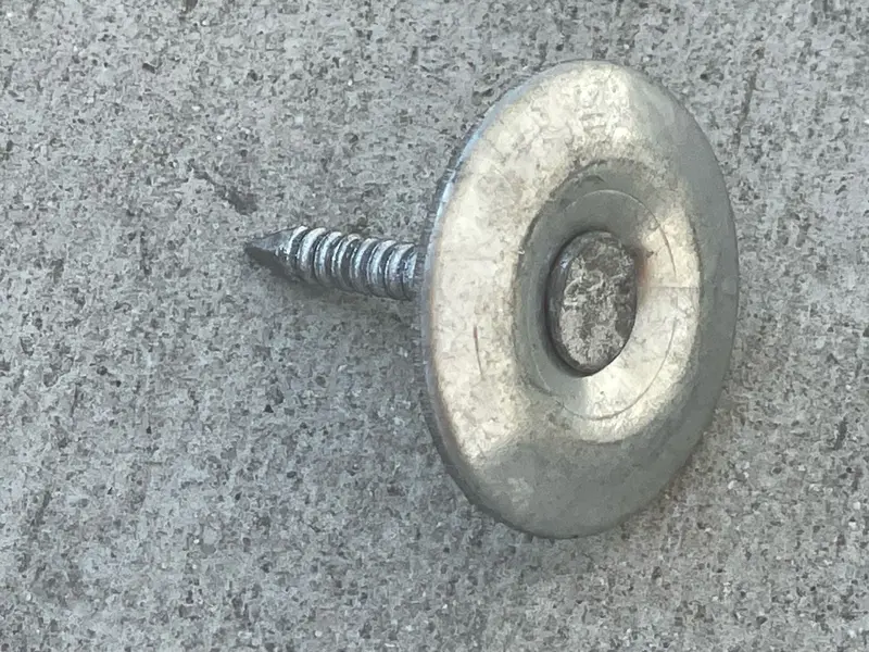 1" Metal Cap Fluted Masonry Nails - Galvanized (Appx. 75 Nails / Lb) 8