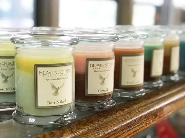 10Oz Candle-Fresh Leather 1