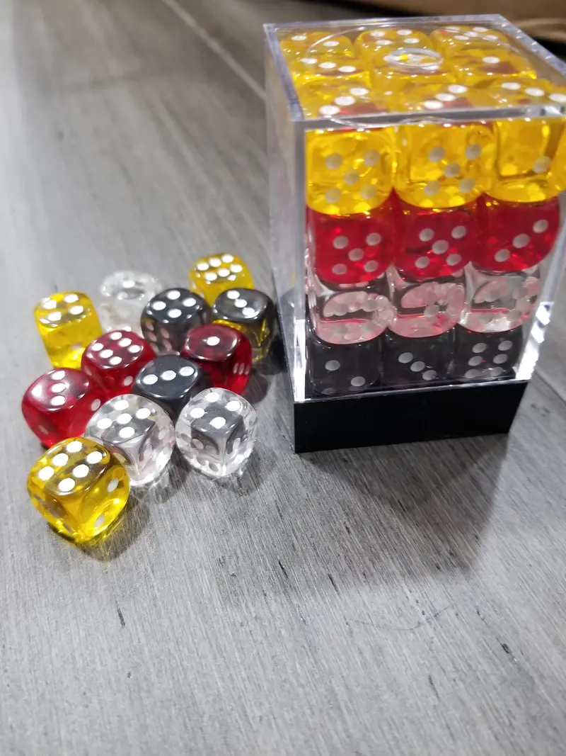 12Mm- D6 Fortress Translucent Movement Dice Brick (36) 1