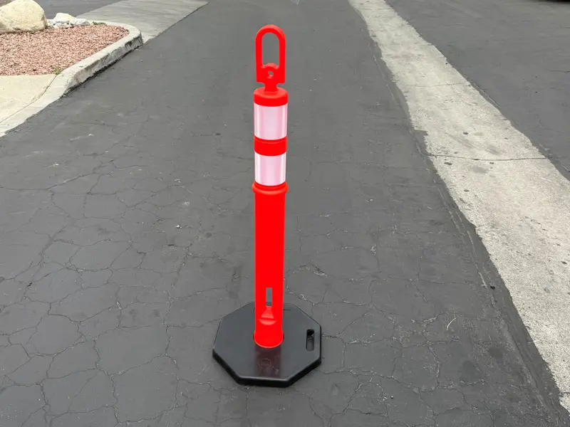 16" Traffic Delineator Post Base - Rubber 11