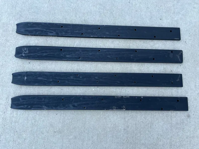 18" Flat Steel Stakes For Concrete Forms With Nail Holes 11