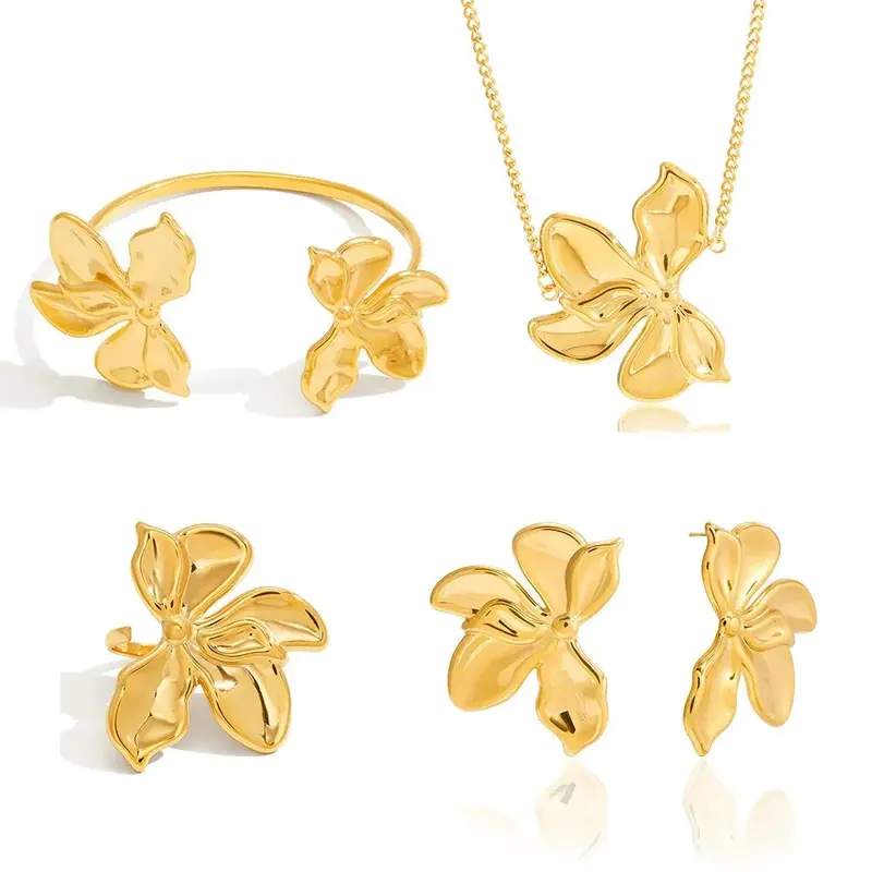 18K Gold Bougainvillea Flower Jewelry Set 1