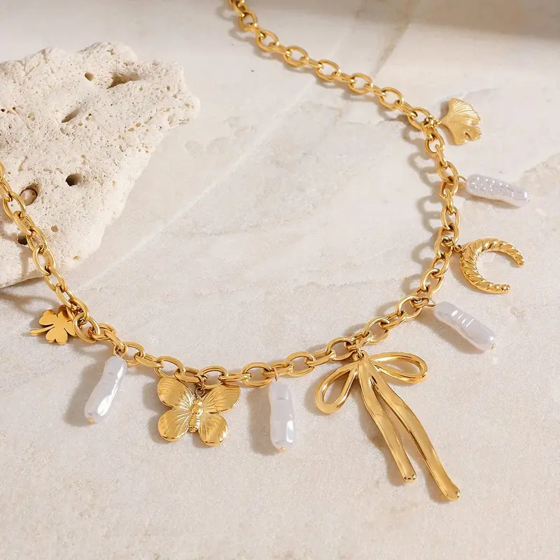 18K Gold Bow With Pearl Design Exquisite And Noble Necklace 2