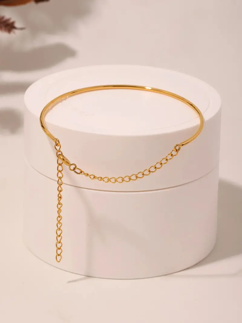 18K Gold C-Shaped Ring With Chain Design Classic Fashion Bracelet 1