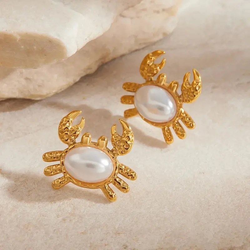 18K Gold Crab-Shaped Earrings Inlaid With Pearls, Exquisite And Unique Design 1