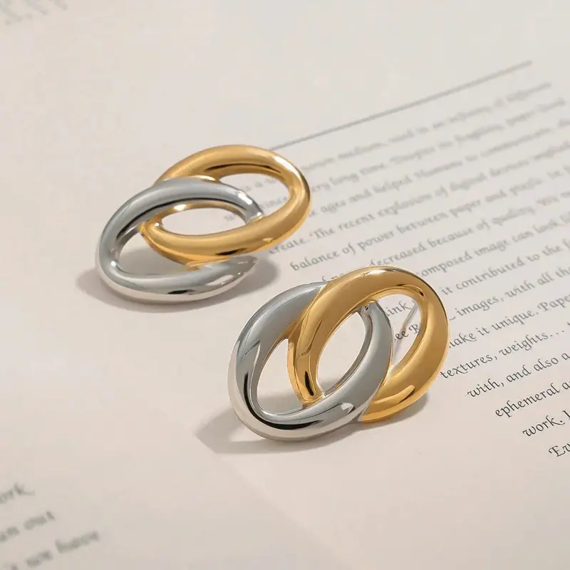 18K Gold Hollow Oval Earrings With Gold And Silver Color Matching Design, Simple And Elegant 1