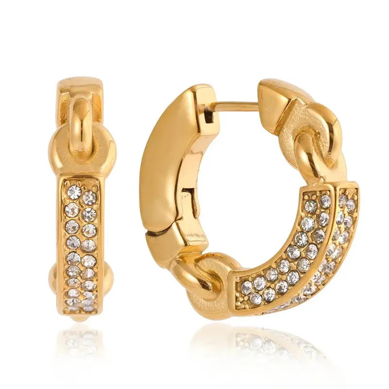 18K Gold Lightweight Luxury Hoop Earrings 1