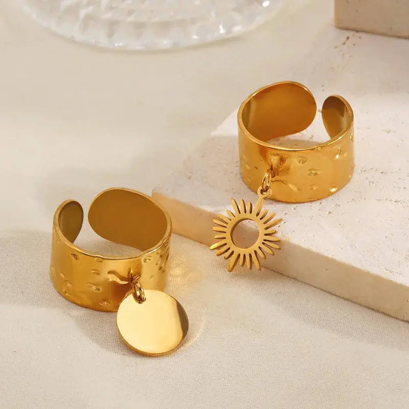 18K Gold-Plated Geometric Circular Titanium Steel Ring. 2