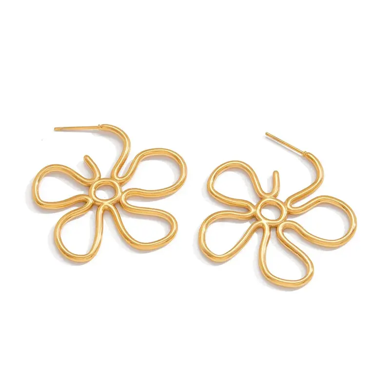 18K Gold-Plated, Lightweight, And Luxurious Flower-Shaped Titanium Steel Earrings. 1
