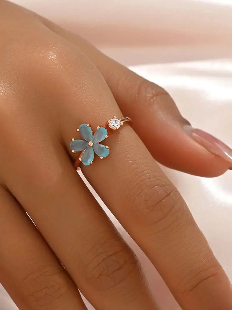 18K Gold-Plated Stainless Steel Zircon Flower Ring 2