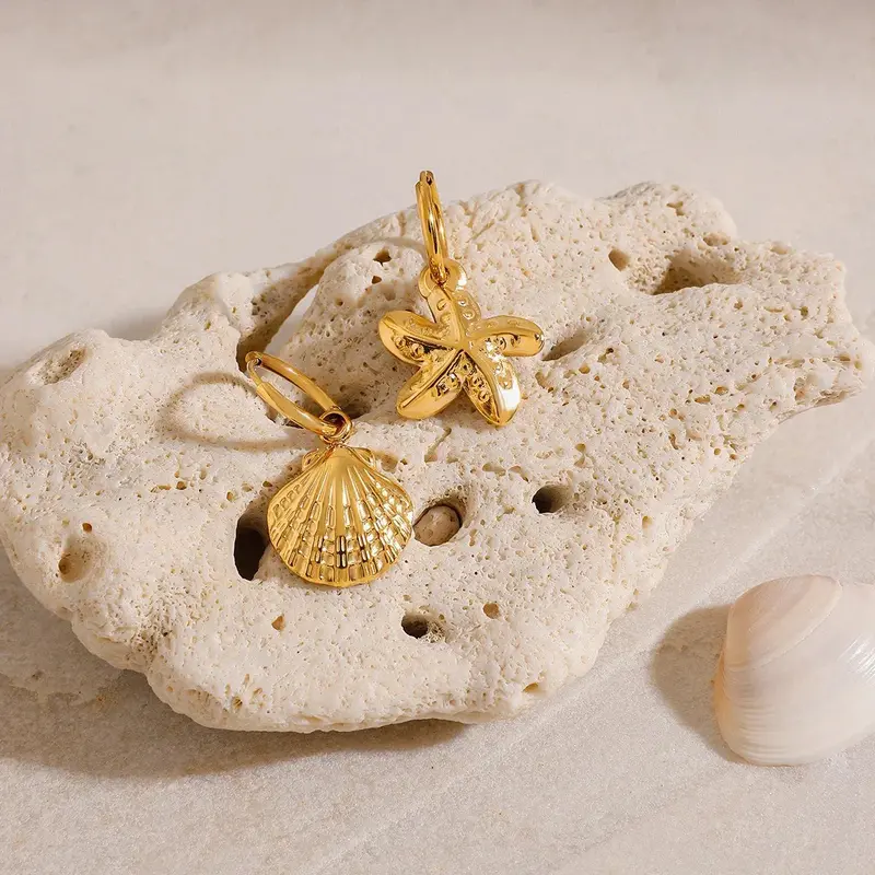 18K Gold Shells With Starfish-Shaped Design Exquisite Trendy Earrings 1