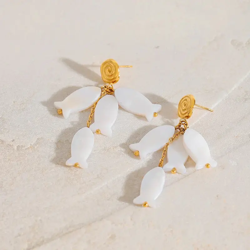 18K Gold Thread With Fish-Shaped Tassel Design Exquisite And Noble Earrings 1
