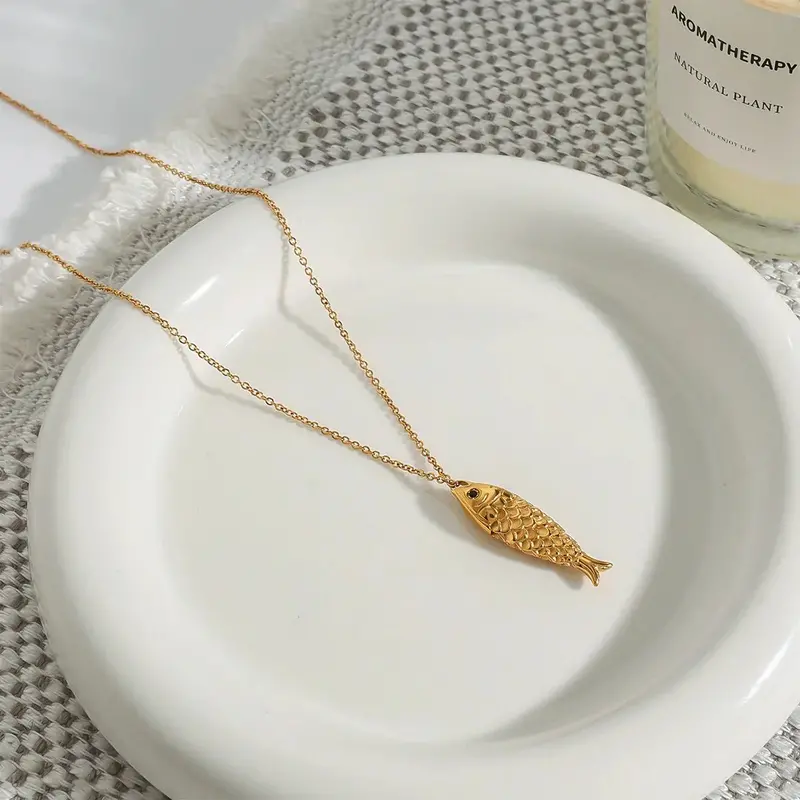 18K Goldfish Shape Design Exquisite Fashion Necklace Bracelet Set 5