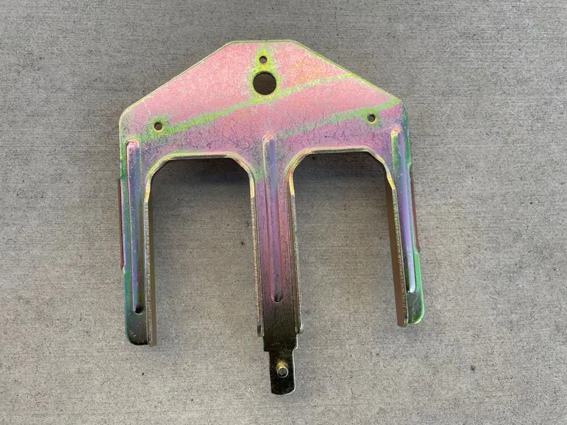 2 X 4 Double Waler Bracket For Concrete Forms - 12 Gauge Galvanized Steel 8