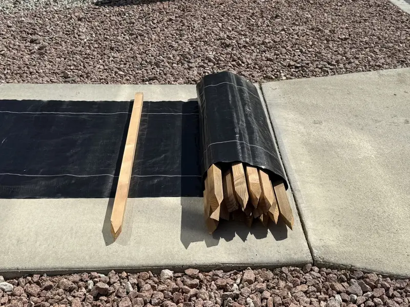 3 Ft X 100 Ft Dot Black Silt Fence With Wood Stakes (4 Ft) - Sediment And Erosion Control - Made In Usa 15