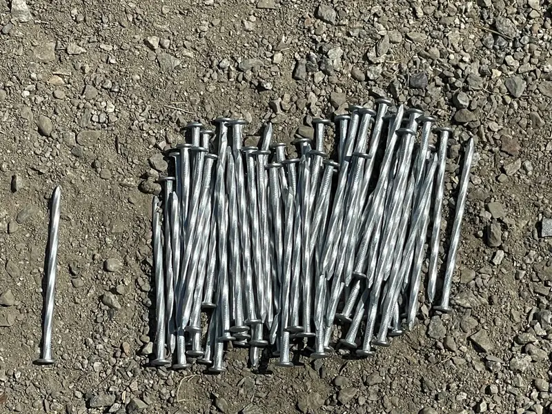 4 In. Galvanized Spiral Artificial Turf Nails - 7 Gauge Steel 9