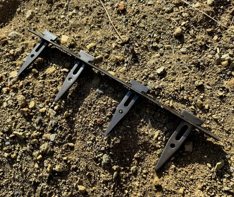 8" X Flat Ties For Concrete Forms - 11 Gauge Steel 8