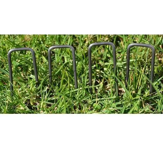 9 In. Landscape Staples - 11 Gauge 7
