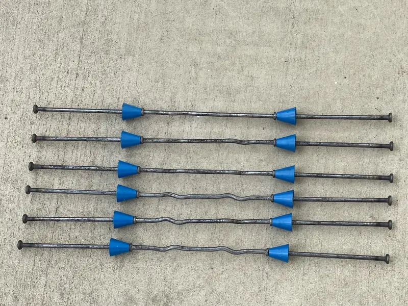 9" X 4 ¾" Standard Snap Ties For Concrete Forms (Short End) - 1" Plastic Cones 10