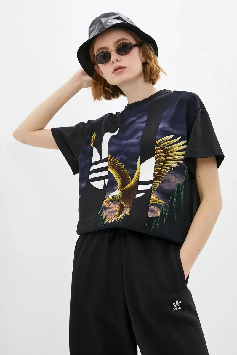 Adidas Graphic T-Shirt H59033 1
