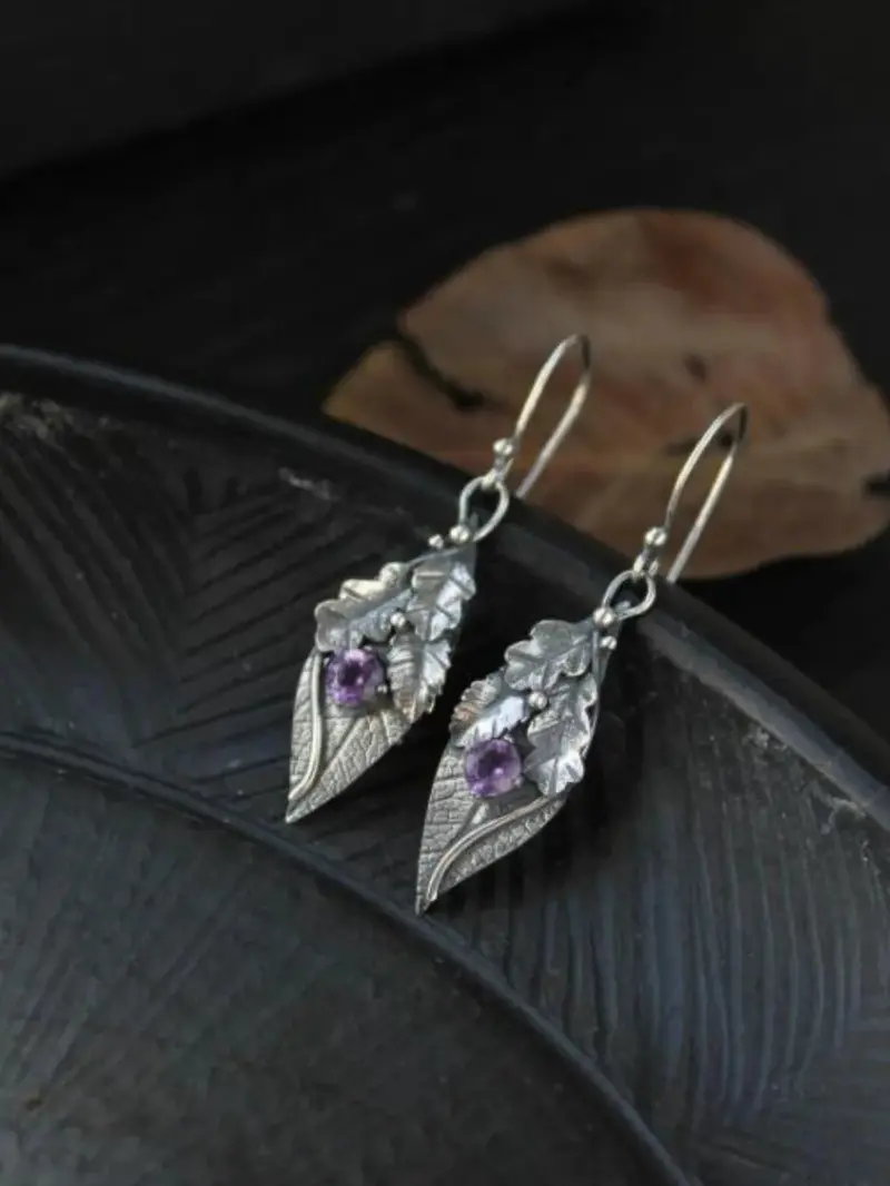 Alloy Rhinestone Leaf Shape Earrings 4