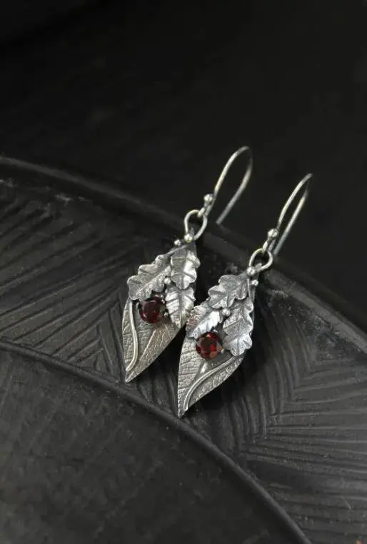 Alloy Rhinestone Leaf Shape Earrings 5