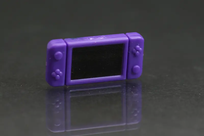 Bricktendo Switch - Lite 1
