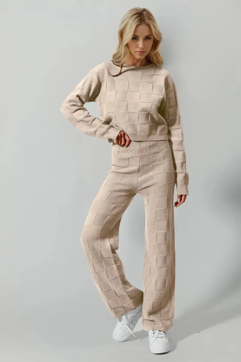 Checkered Round Neck Top And Pants Set 1