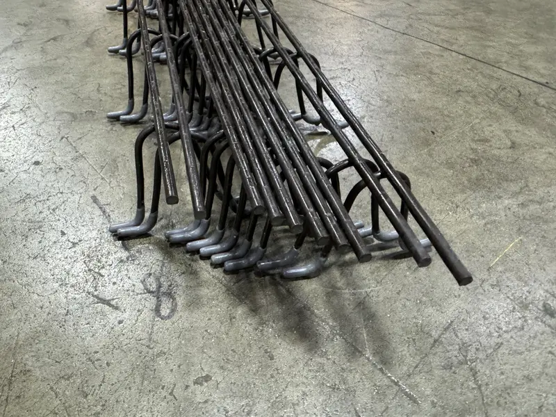 Concrete Plain Slab Bolster Upper With Gray Plastic Coated Legs - Continuous Rebar Chairs (5" X 5 Ft X 3") 10