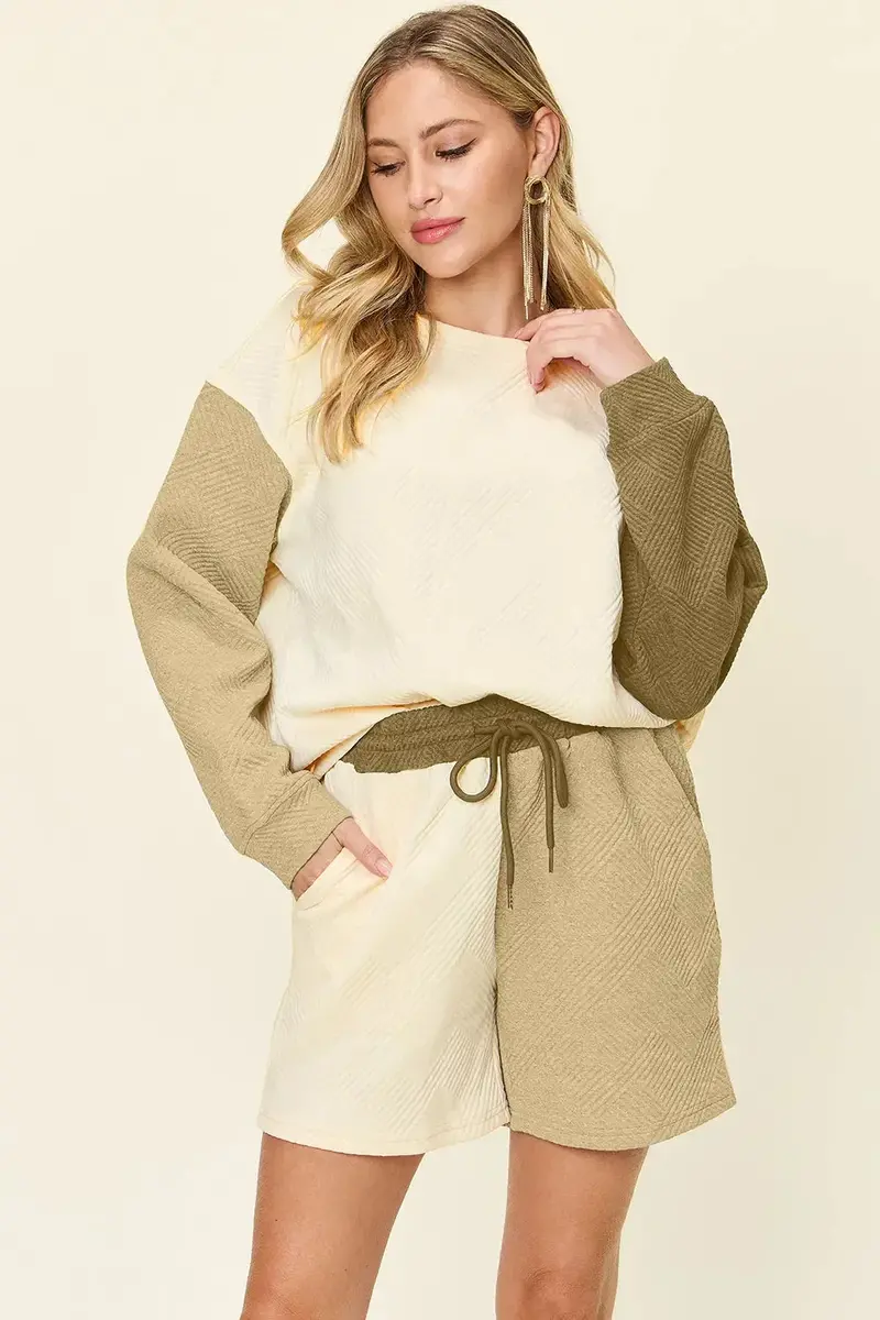 Contrast Drop Shoulder Top And Shorts Set 23
