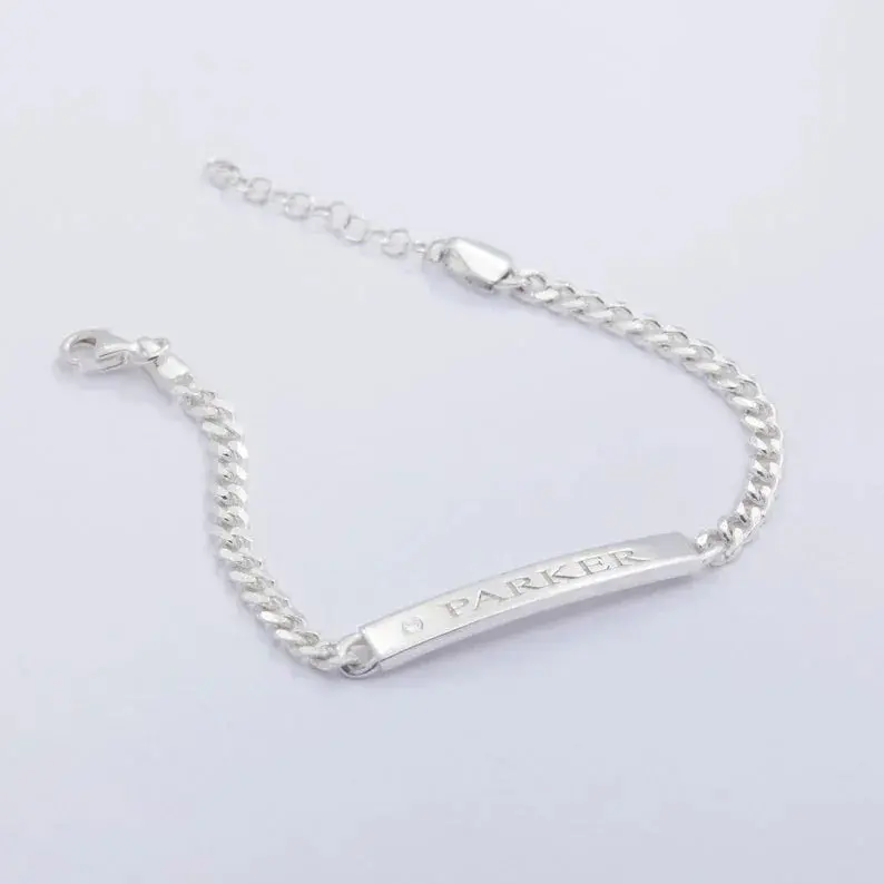 Customizable Name Design Elegant Bracelet 3