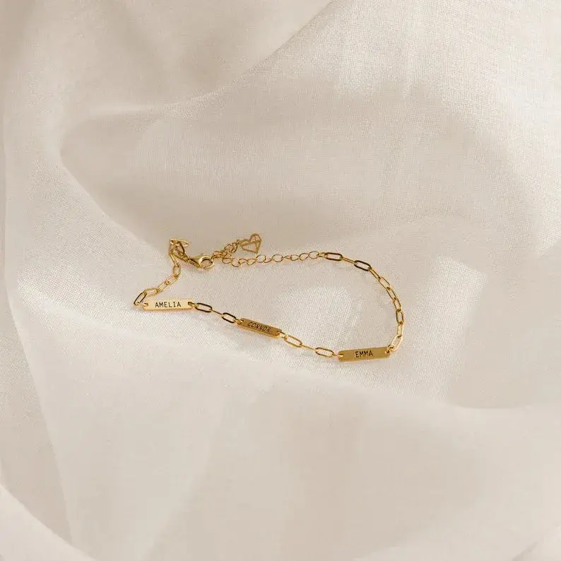 Customizable Name Design Light Luxury Unique Bracelet 5
