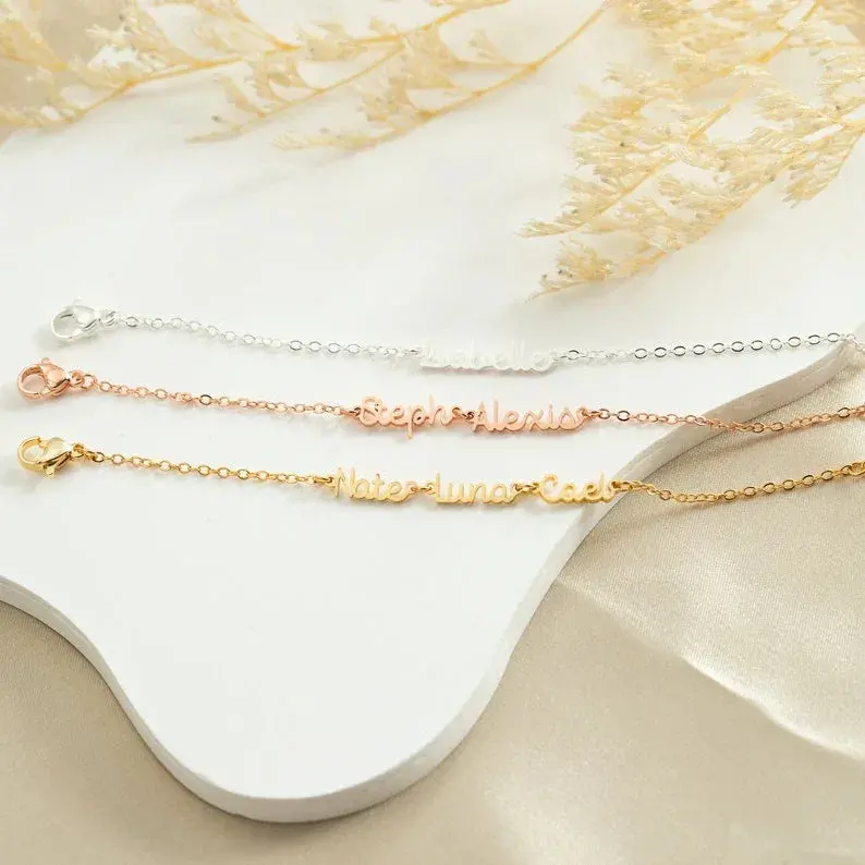 Customizable Name Design Luxury Bracelet 1