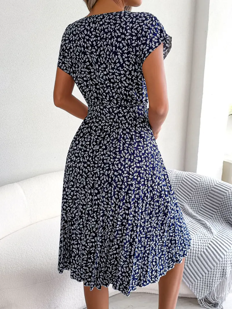 Ditsy Floral Pleated Belted Dress 12