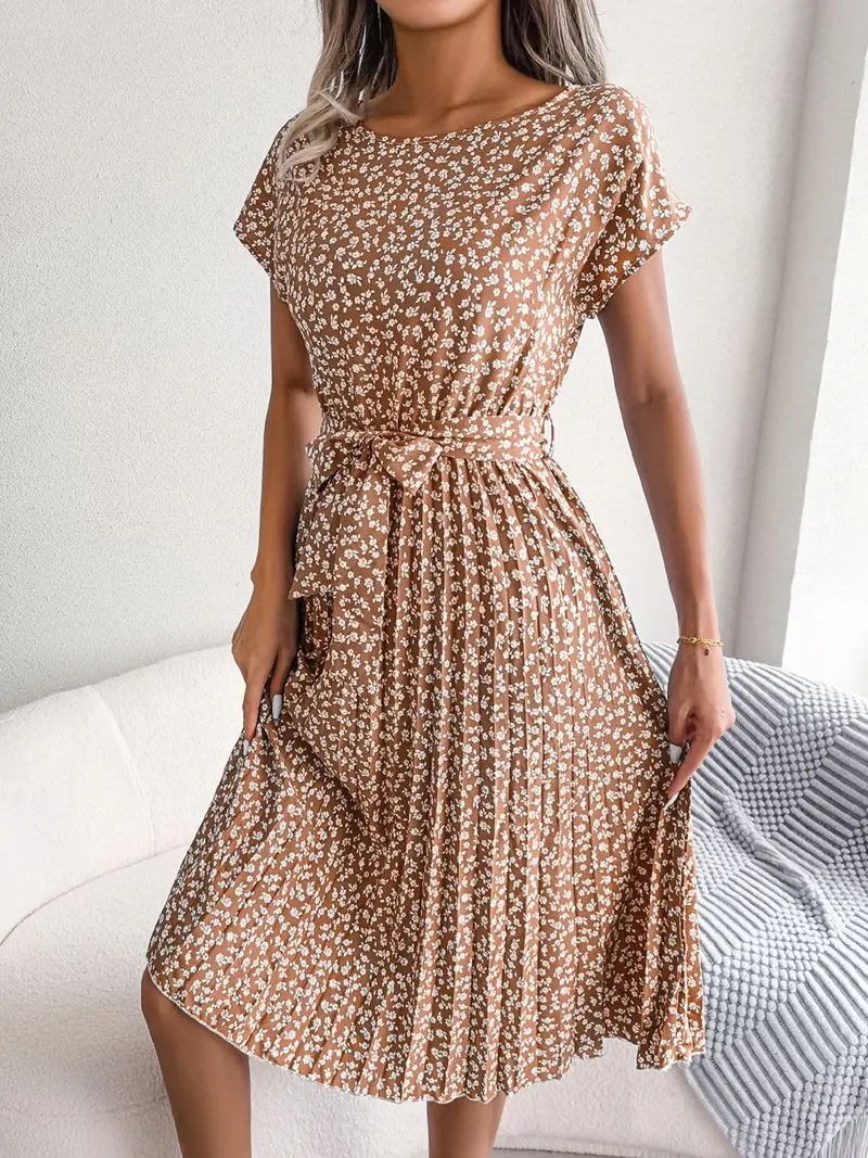 Ditsy Floral Pleated Belted Dress 5