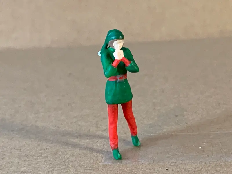 Elf Female Hands Clasped 1