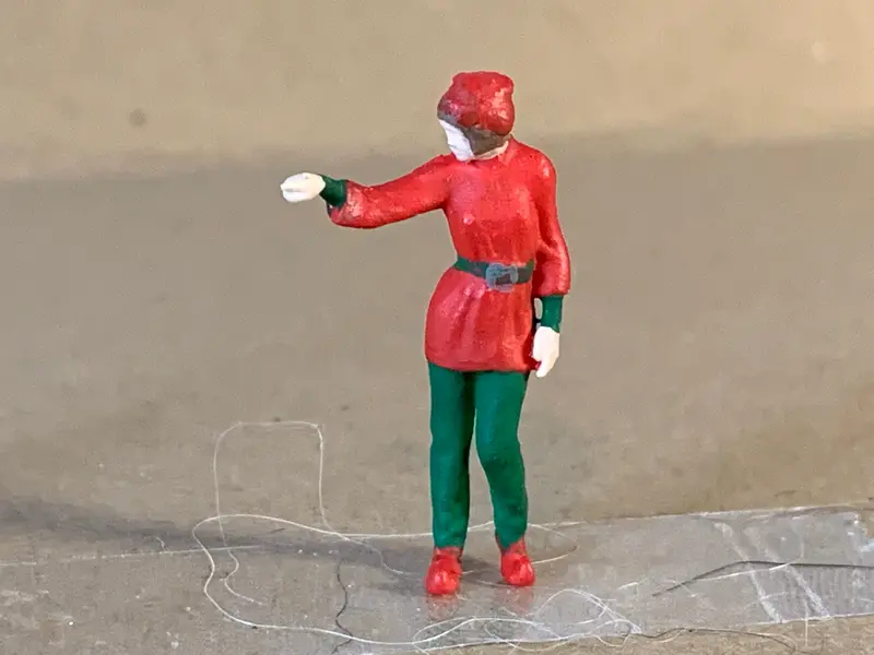 Elf Female Pointing 1