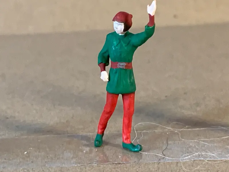Elf Male Waving 1