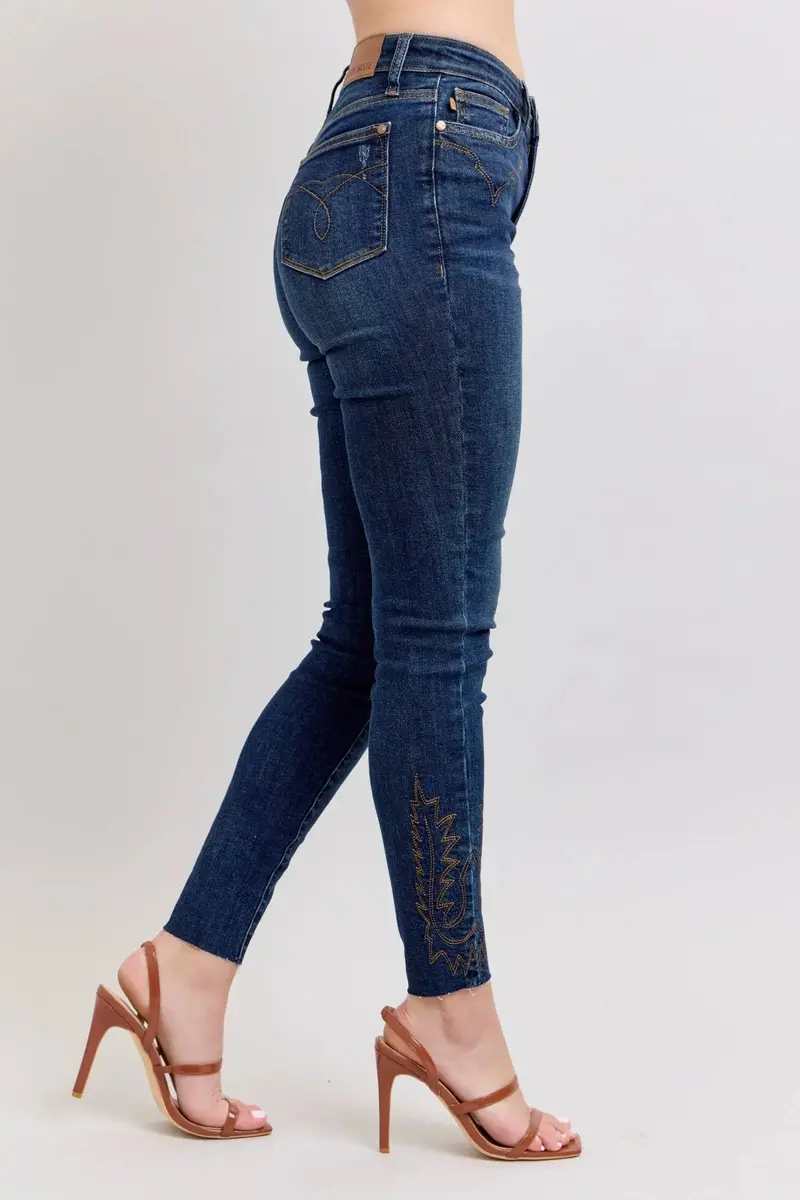 Embroidered High Rise Skinny Judy Blue Jeans Plus Size 3