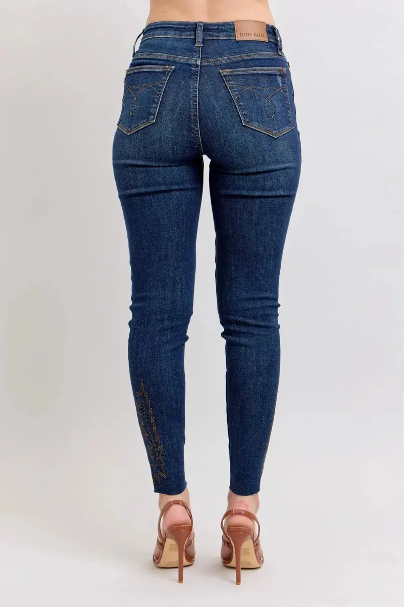 Embroidered High Rise Skinny Judy Blue Jeans Plus Size 4