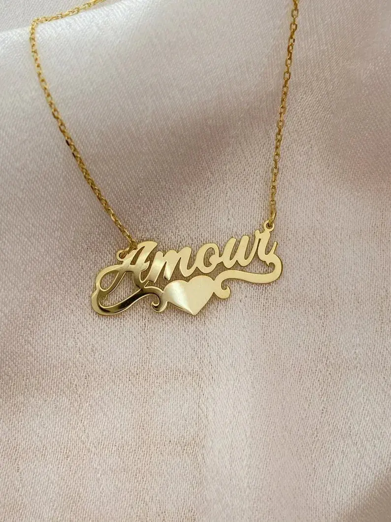 Exquisite And Fashionable Necklace With Heart And Customizable Name Design 1