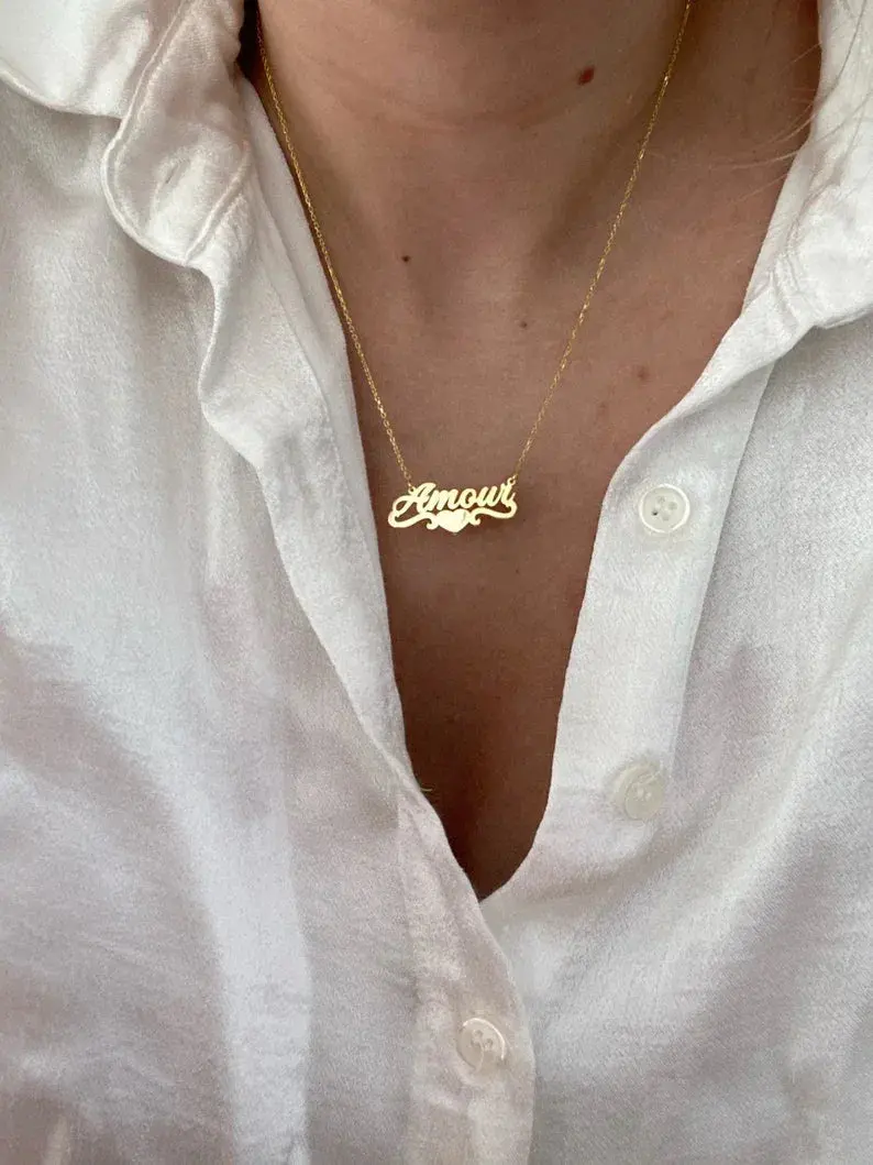 Exquisite And Fashionable Necklace With Heart And Customizable Name Design 2