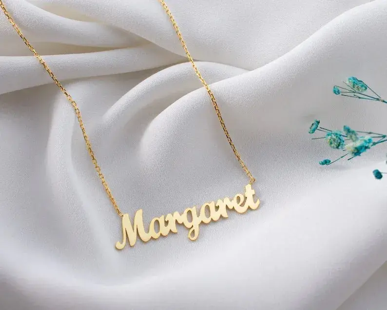 Exquisite And Noble Customizable Name Design Versatile Necklace 1