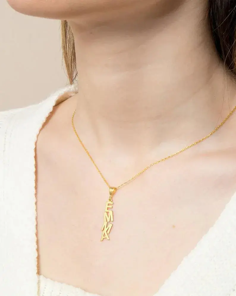 Exquisite Fashion Customizable Name Design Light Luxury Style Necklace 5