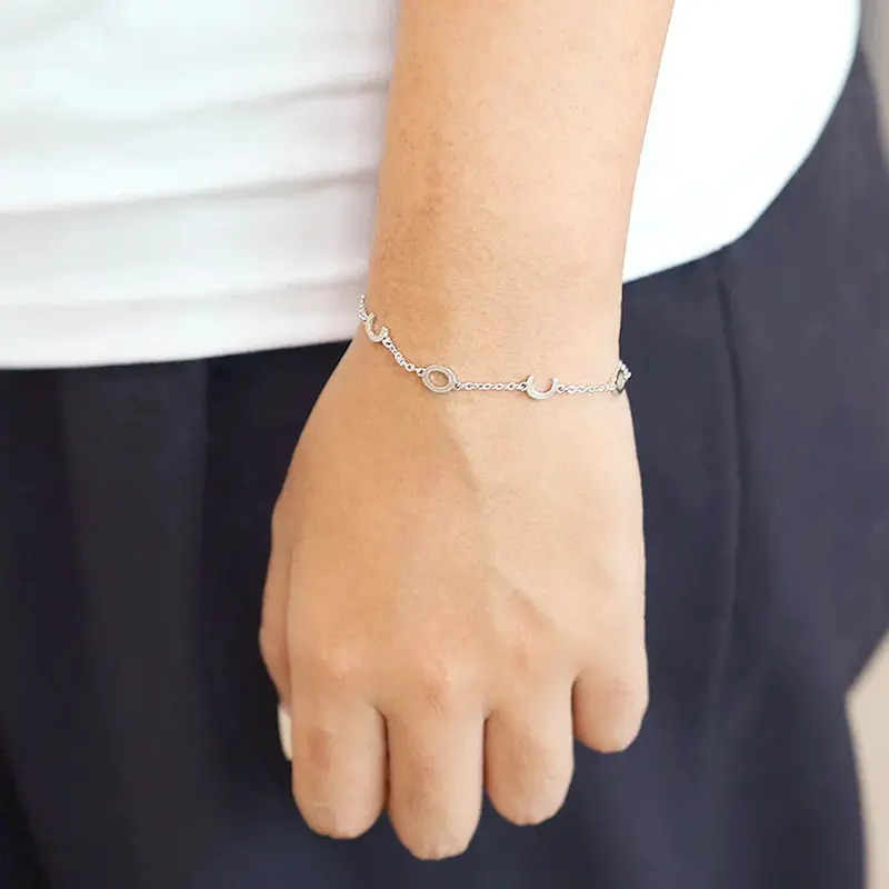 Exquisite Fashion Customizable Name Design Versatile Bracelet 3