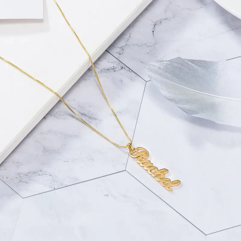 Exquisite Vertical Custom Name Necklace 1